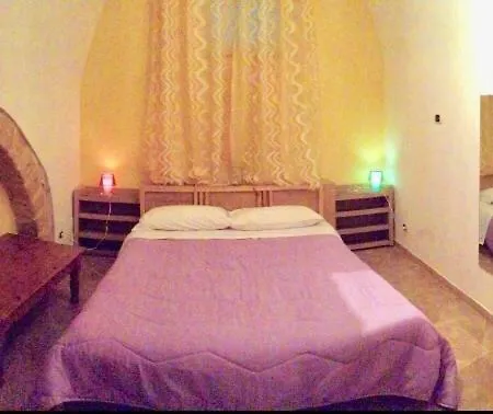 La Corte Dei Tancredi Bed & Breakfast *